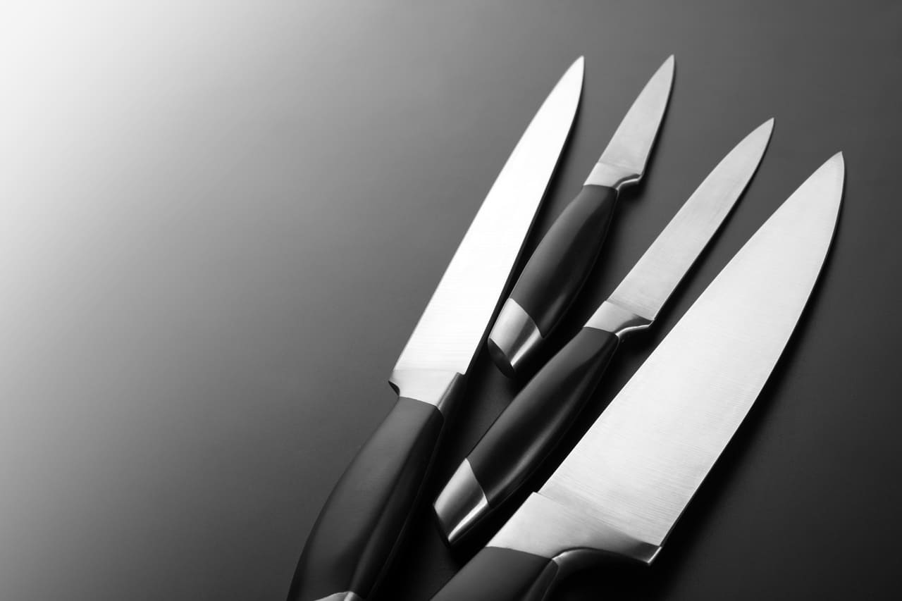 ¿Qué significa soñar con cuchillos?